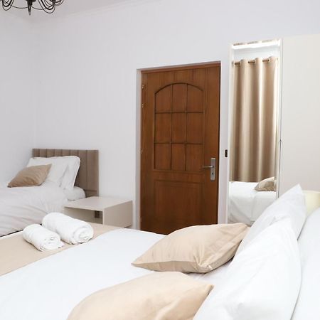 Vila Malasi Berat Exterior foto